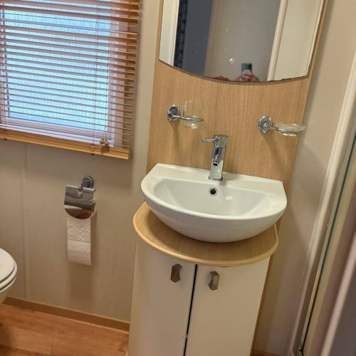 wash-basin